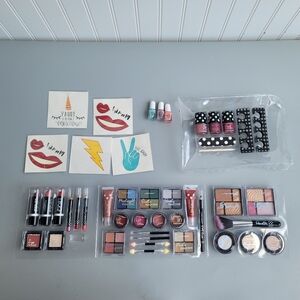 The Color Institute The Beauty Balance Makeup Kit Piece Professional used